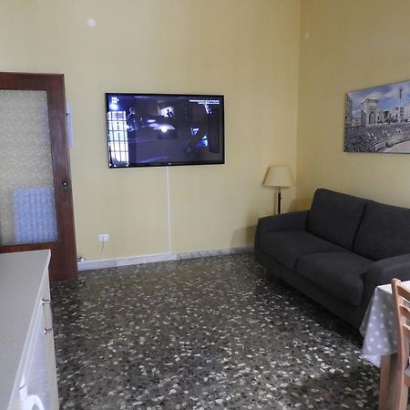 Apartamento Oleandro E Glicine Lecce Exterior foto
