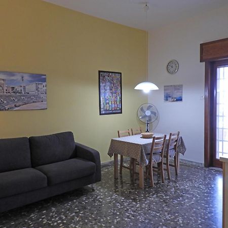 Apartamento Oleandro E Glicine Lecce Exterior foto