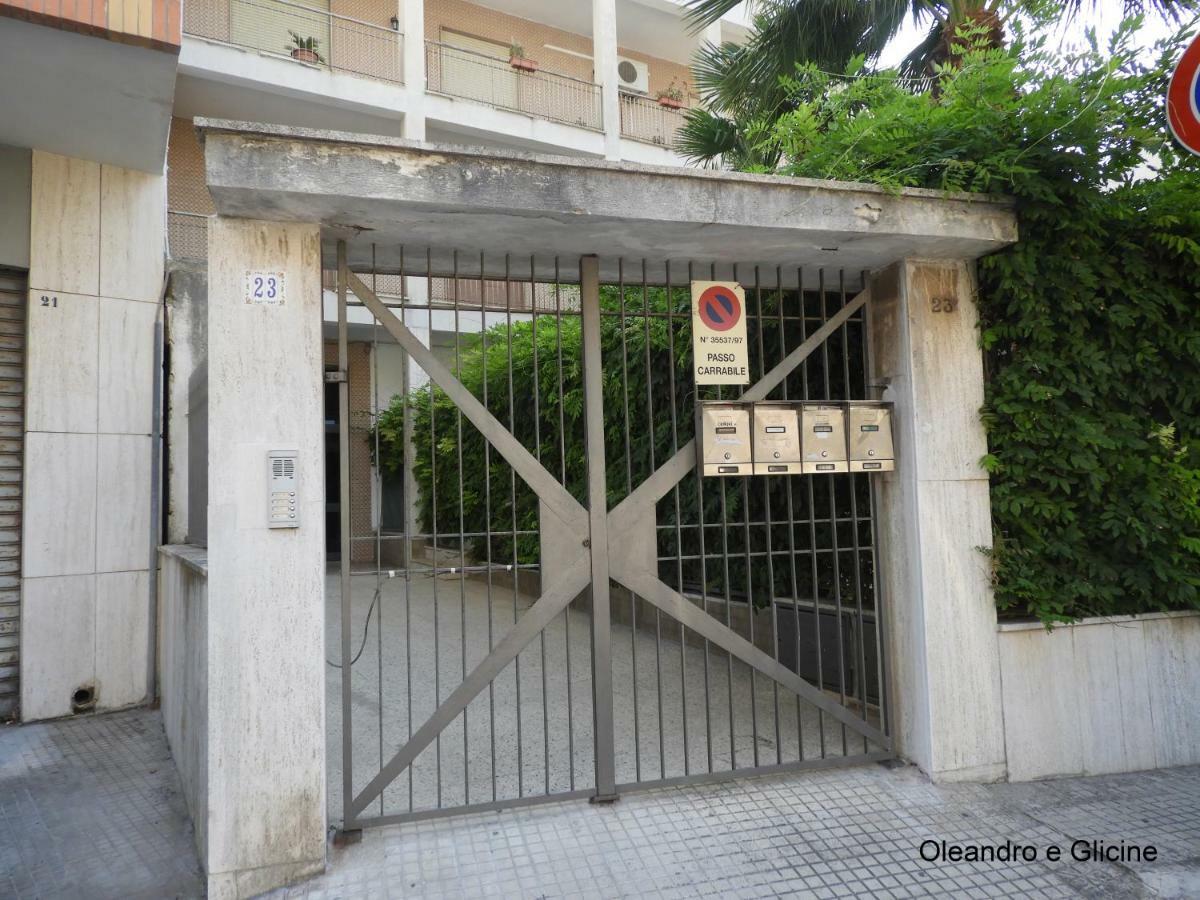 Apartamento Oleandro E Glicine Lecce Exterior foto