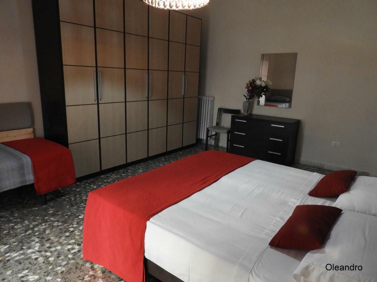 Apartamento Oleandro E Glicine Lecce Exterior foto